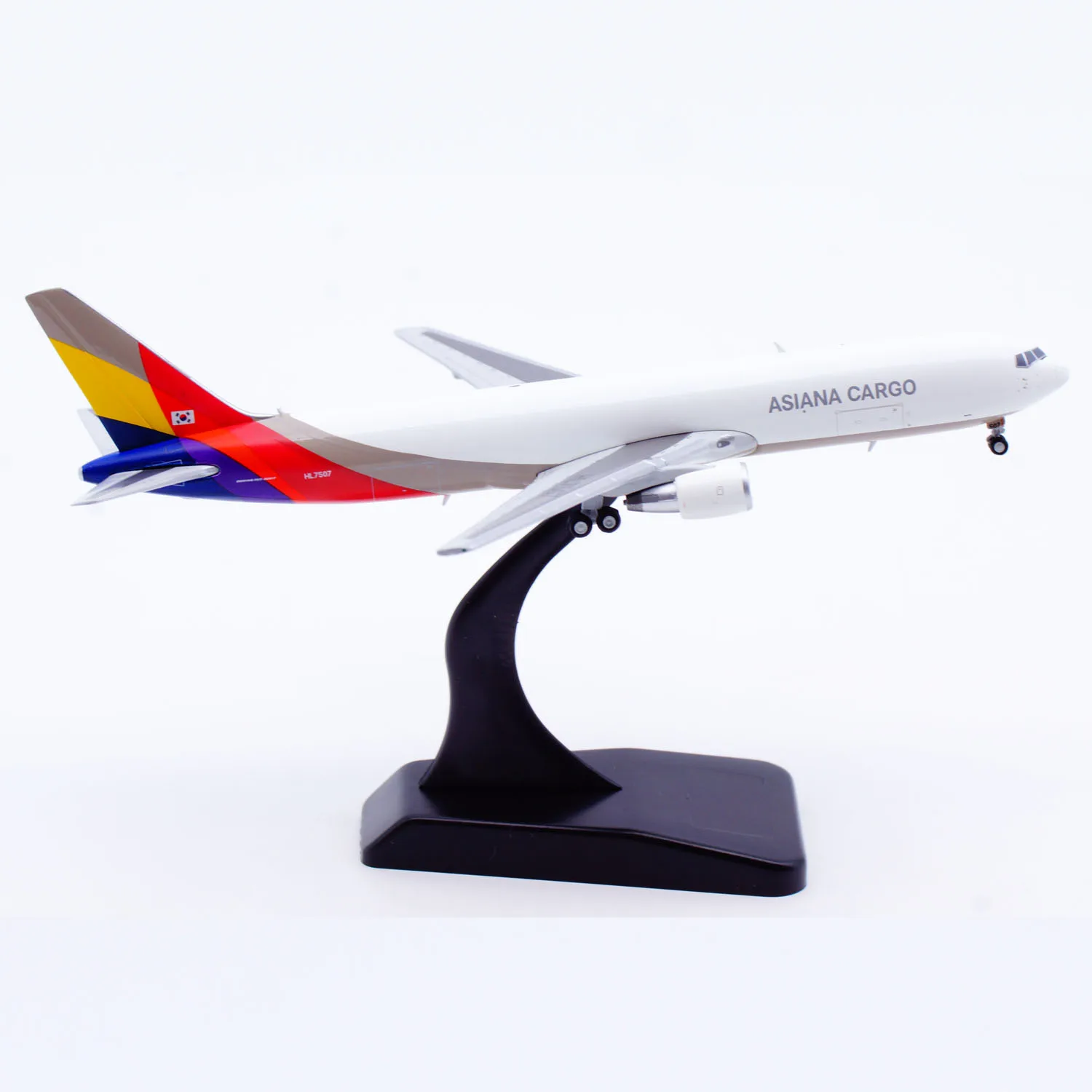 XX40687 سبيكة تحصيل طائرة هدية JC أجنحة 1:400 Asiana البضائع بوينغ B767-300 دييكاست طائرة نموذج طائرة HL7507 مع حامل