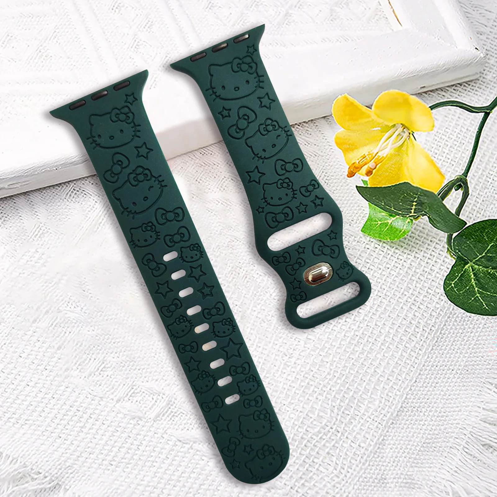 Laser engraving KT cat silicone butterfly buckle watch strap for Apple Watch Ultra S9 watch cross-border foreign trade