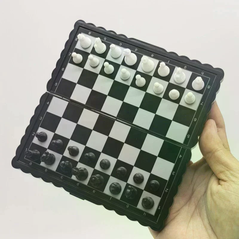 Mini Magnetic Chess Set Foldin - đánh giá và giá Magnetic Travel Chess