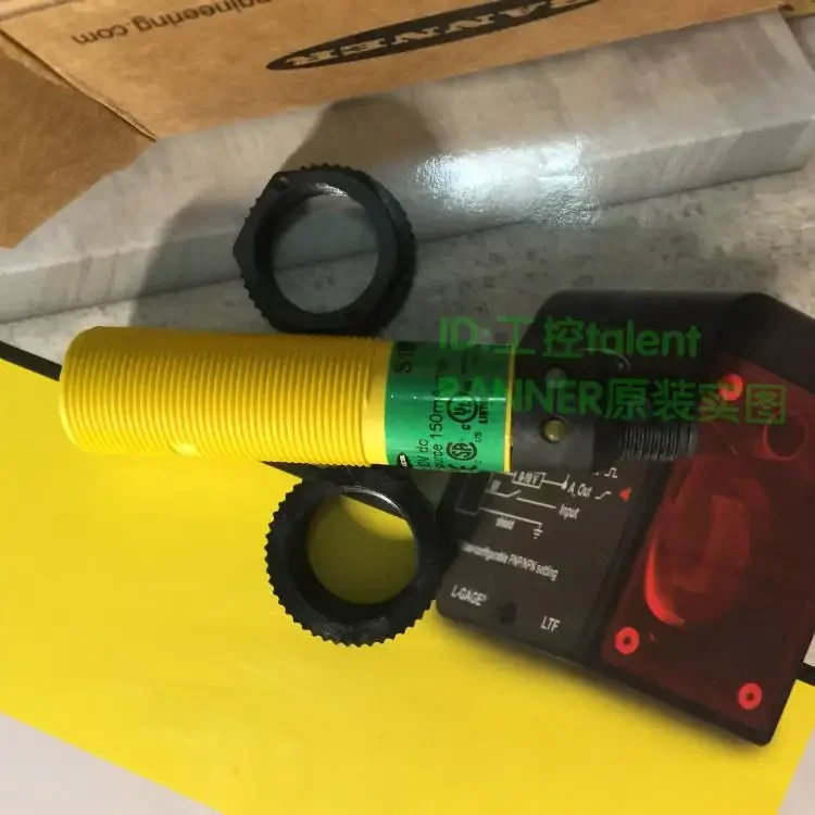 

new plug-type S18SP6LPQ PNP photoelectric switch