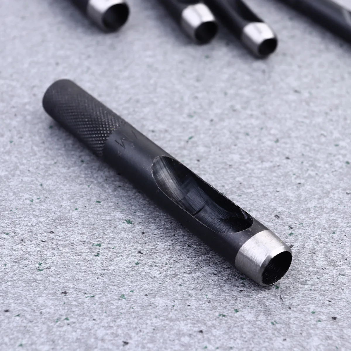 

5Pcs Hollow Punch Set Belt Hole Cutter Size 6-10mm Professional DIY Leathercraft Tool for Canvas Webbing Rubber