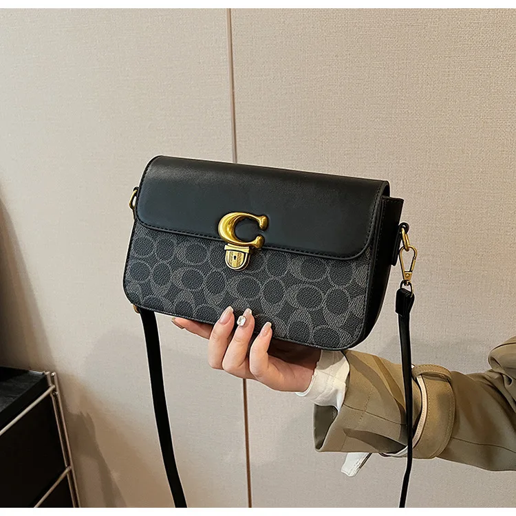 

Популярная маленькая квадратная сумка в стиле ретро 2025 года — старый цветочный принт, модный цветной мессенджер