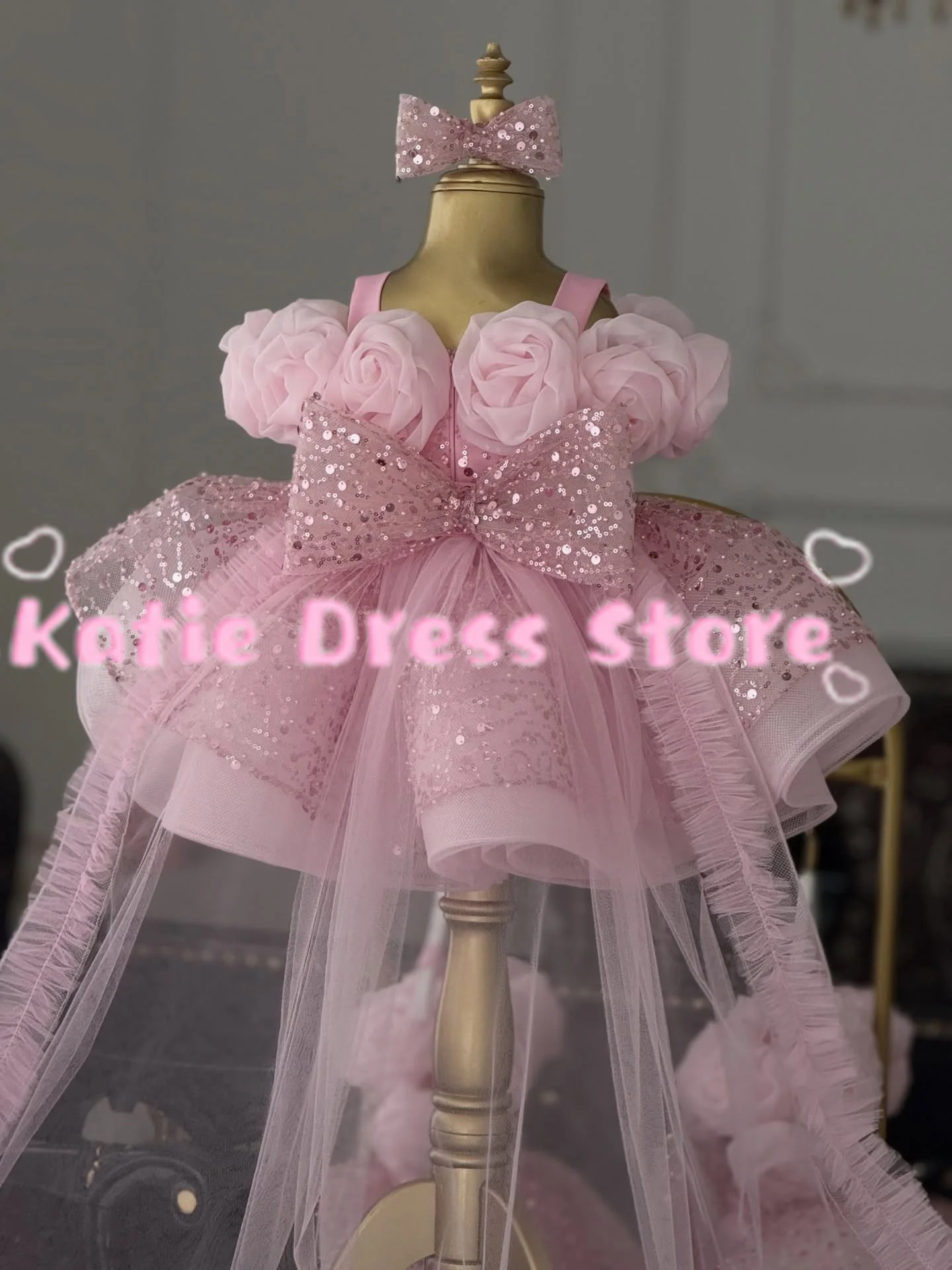 

Pink Sequins Shiny Flower Girl Dress For Wedding Tulle Puffy Bow Kids Birthday Party First Communion Ball Gowns Customized