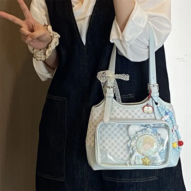 الحلو لطيف السماء الزرقاء الماس نمط حقيبة كتف المرأة المرقعة سعة كبيرة حقيبة يد السيدات أنيمي شارة Harajuku حقيبة تحت الإبط