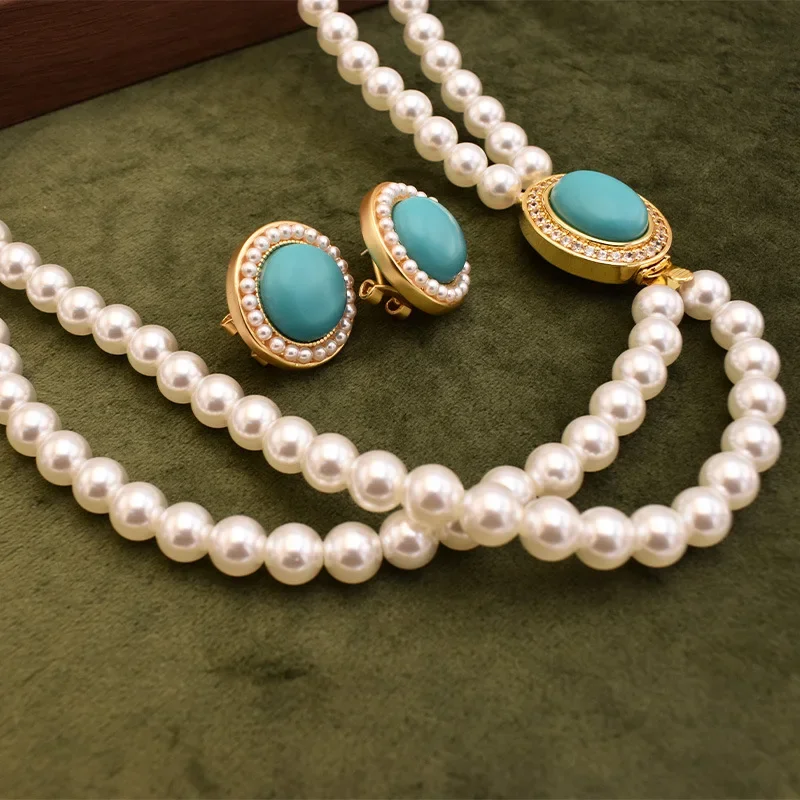 Fashion Light Luxury Turquoise Inlaid Pearl Necklace Earrings Two-piece Set Designer Retro Charm Wedding Party Women Jewelry Set