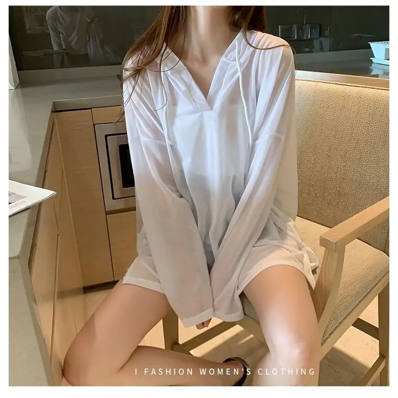 Hooded Long Sleeved Sun Protection Clothing for Women New Style Pullover Ins Trendy Backless Heart Machine Design Student Top