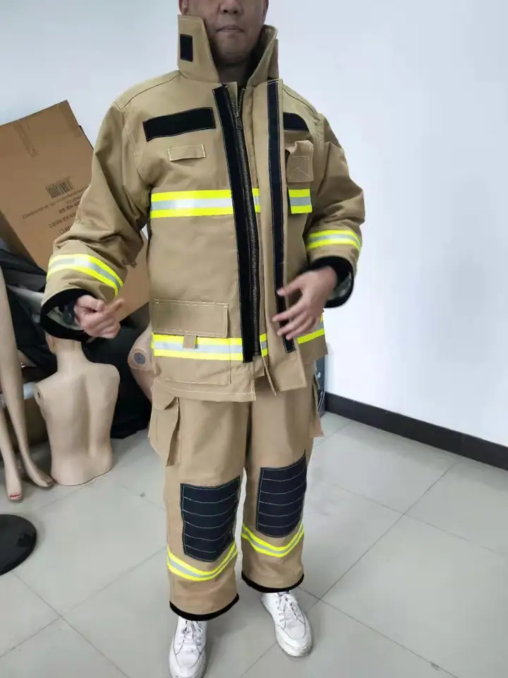 Traje de Bombero Talla XL en Caqui, Versión de Exportación, Tela de Aramida 5