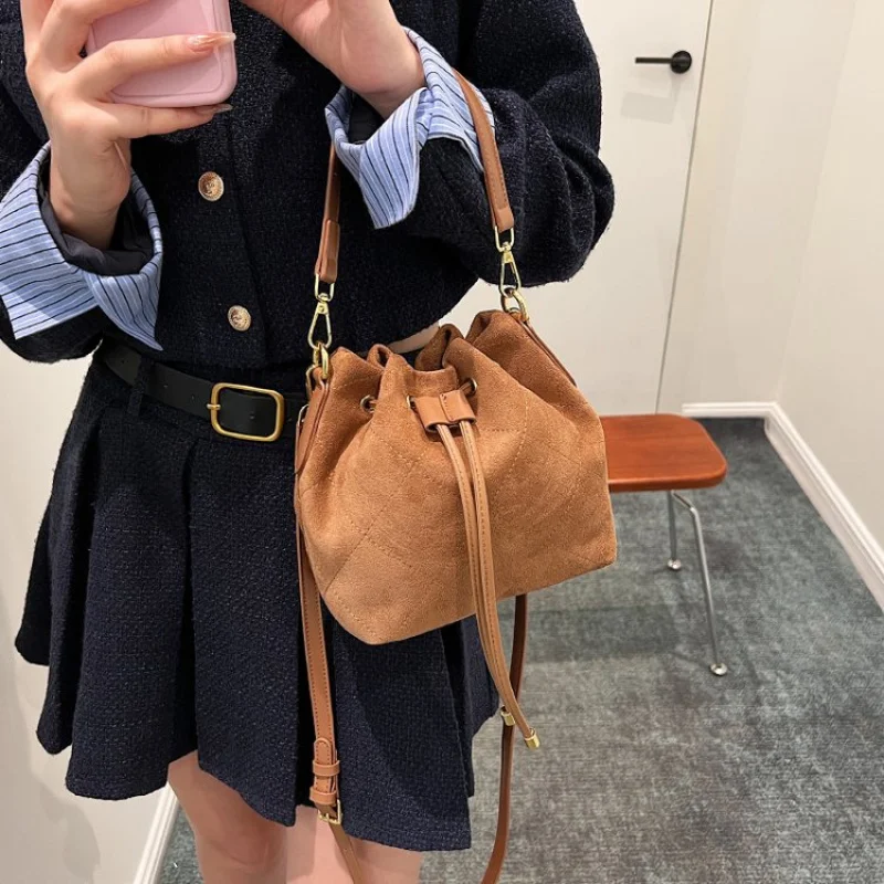 

Premium Women's Tote Bag Crafted From Glen-Printed Leather Featuring Trendy Liechtenstein Famous Neat Lightweight Look