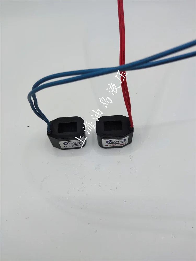 Taiwan Taihui original TAI-HUEI solenoid valve AD15-304 coil AC110AC220  (1PCS)