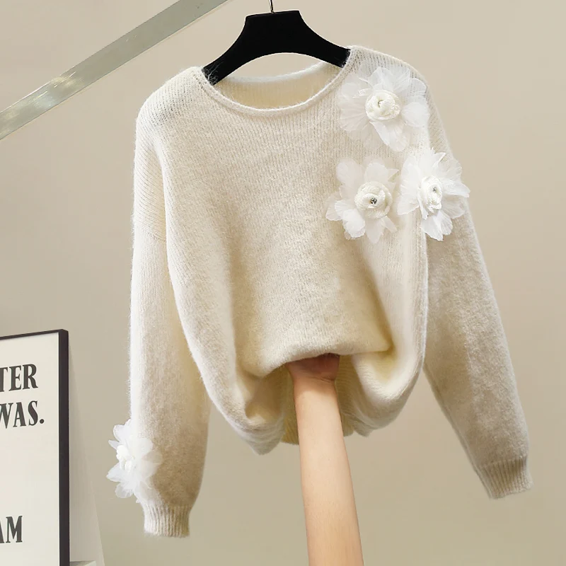 

Faionable Heavyweight Soft Sle White Knitted Sweater Women's Design Loose Anti-Aging Autumn Winter Floral 3D Embroidery