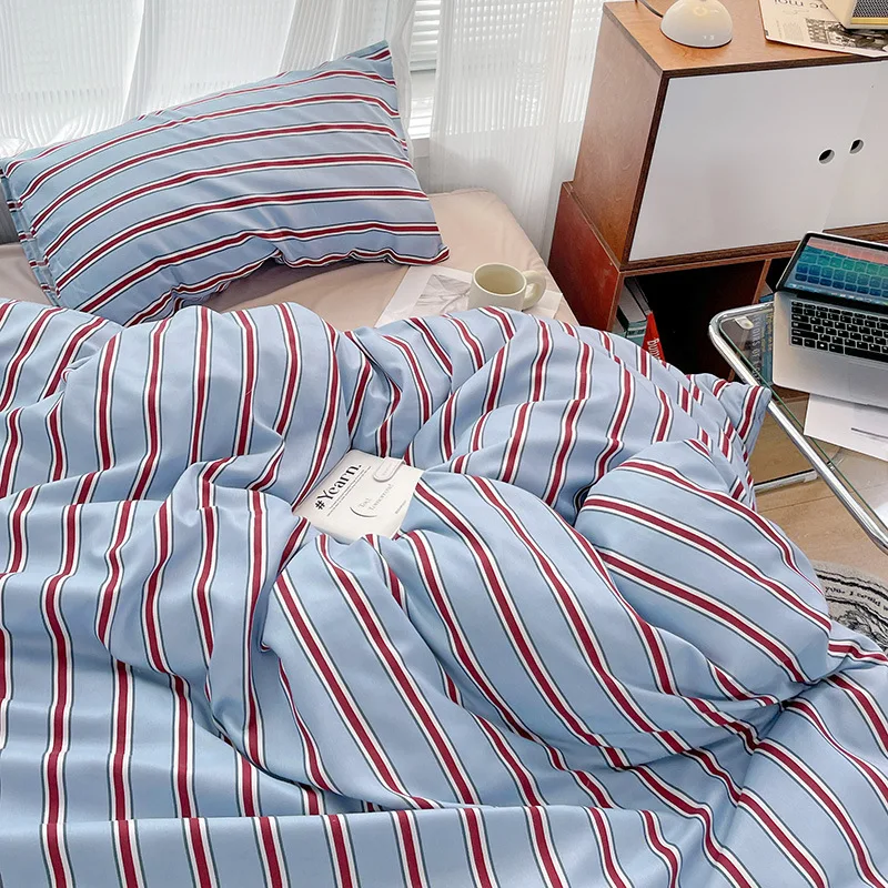 Nordic Ins Style Striped Bedding Sets Soft Skin-Friendly Sanding Comforter Sets for Home Four Seasons Cozy Bedclothes for Double
