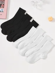 10 Pairs of Women Mid Length Socks in Black and White Solid Color for Sweat Absorption Fashion Easy to Match and Comfortable