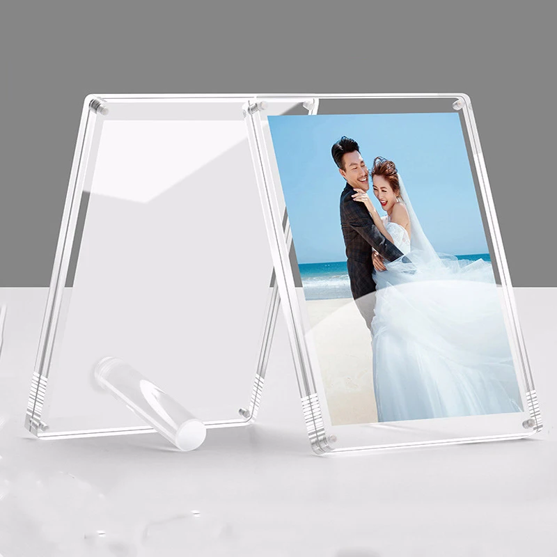 

Double-Sided Acrylic Photo Frame Transparent Display Frame Magnetic Base for Creative Showcases Crystal Tabletop Picture Holder