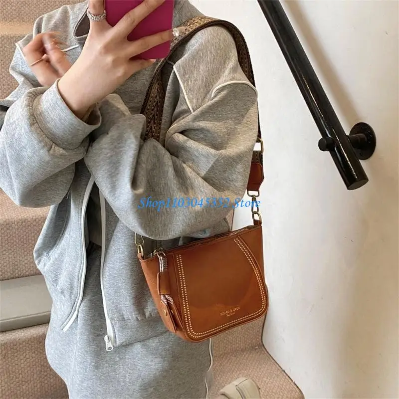 

A3PE Stylish PU Leather Crossbody Bag For Women and Girls Shoulder Purse Bucket Bags
