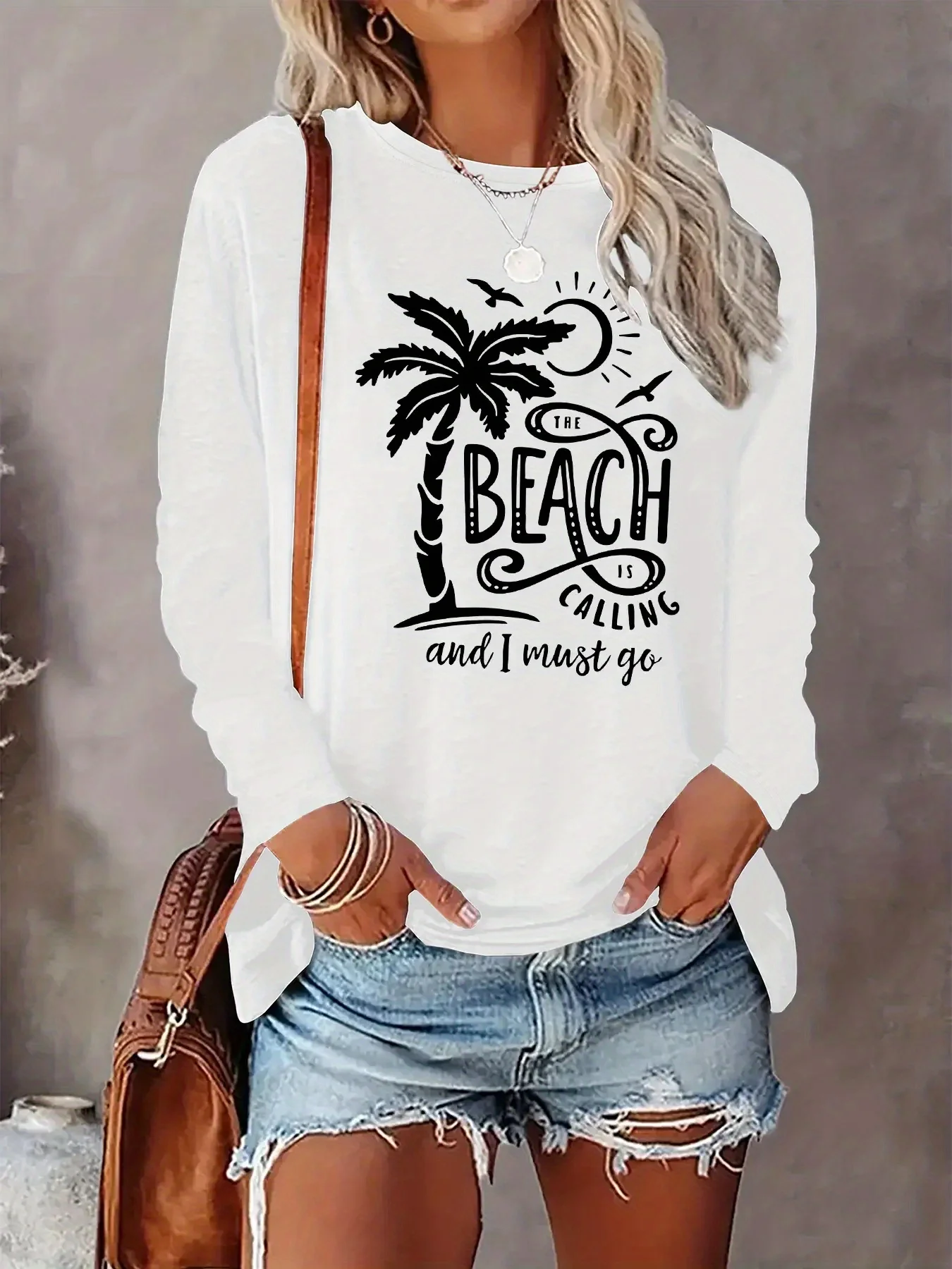 Men's White Palm Tree Print Long Sleeve T-Shirt - Beach-Themed Casual Summer Top, Round Neck Regular Fit Blouse for Year-Round Wear, Machine Washable Vacation Outfits & Everyday Casual Wear