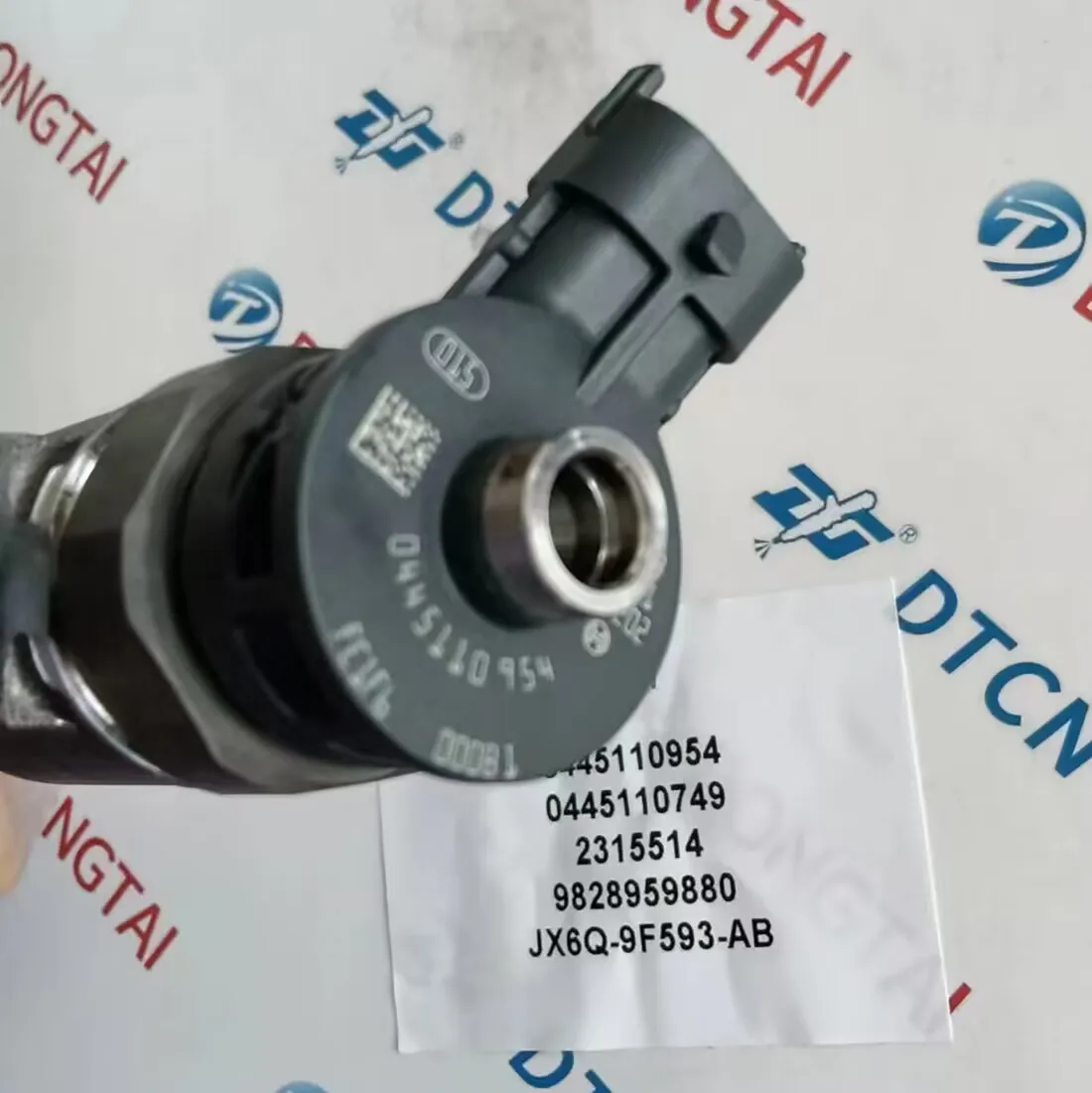 Common Rail Injector 0445110954 /0445110749/2315514/ JX6Q-9F593-AB/9828959880 for Tieton, DS, Ford, Opel, Logo, original