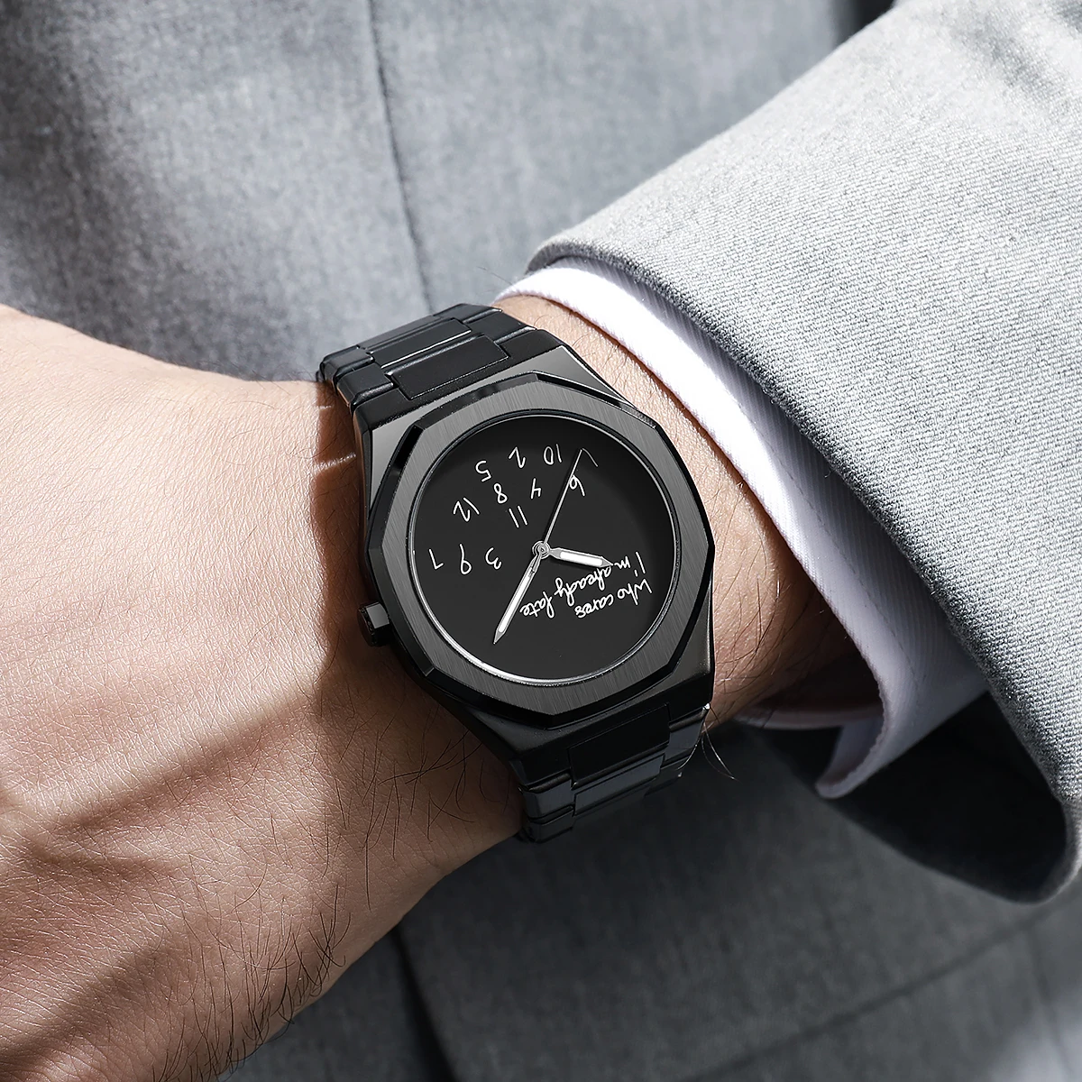 Modische Luxuriöse Exquisite E – Luxury Watch Arabic Bewertung und Preis