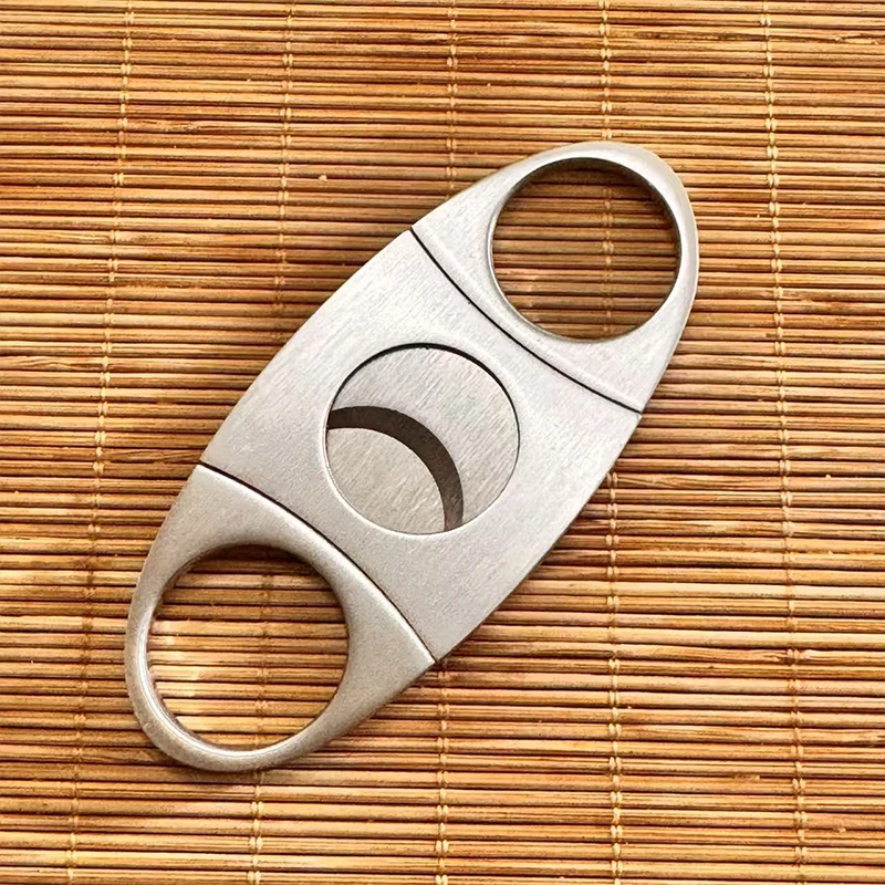 Stainless Steel Sharp Cigar Cutter Manual Cigarette Breaker Cigar Accessories Wedding Party Souvenir Gifts Black Cigar Cutter