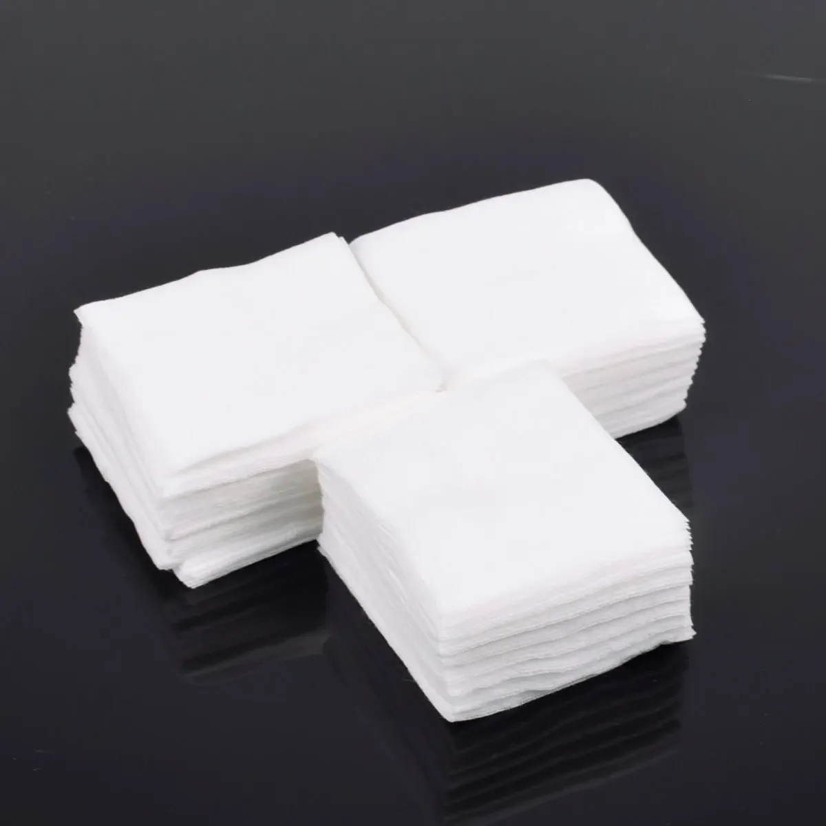 200Pcs Gun Cleaning Patch Rifle Pistol Shotgun Airsoft Gun Cleaning Tool Highly Water Absorption Cotton For Glock AR15 M4 AK47