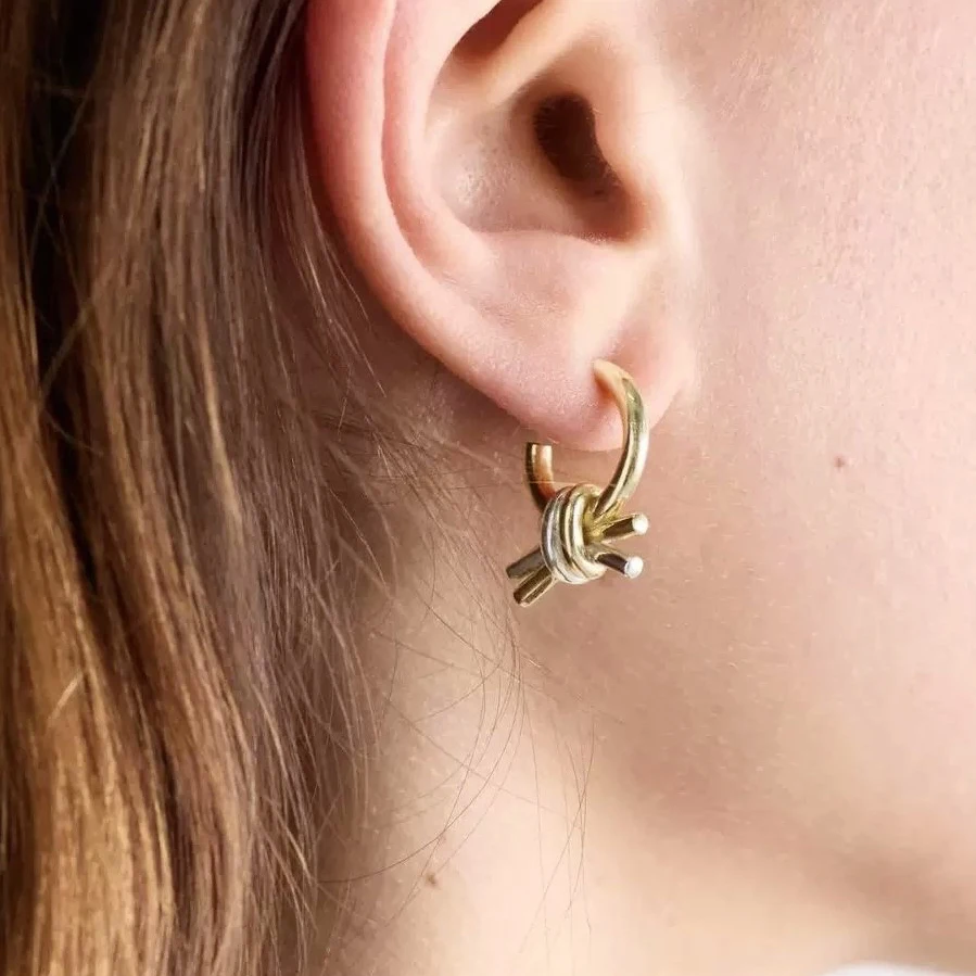 2026 Fashion Gold Silver Knotted Earrings Woman Designer Charm Jewelry Trend