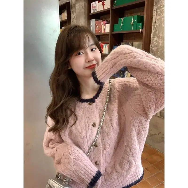 

Новый женский осенний кардиган в корейском ретро-стиле: мягкий, уютный, вязаный, в нежном стиле для офиса