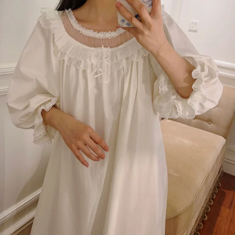 

Vintage Lace Ruffles Night Dress Women Elegant Sleepwear Princess Nightwear Court Style Cotton Long Sleeve Nightgown Home Dress