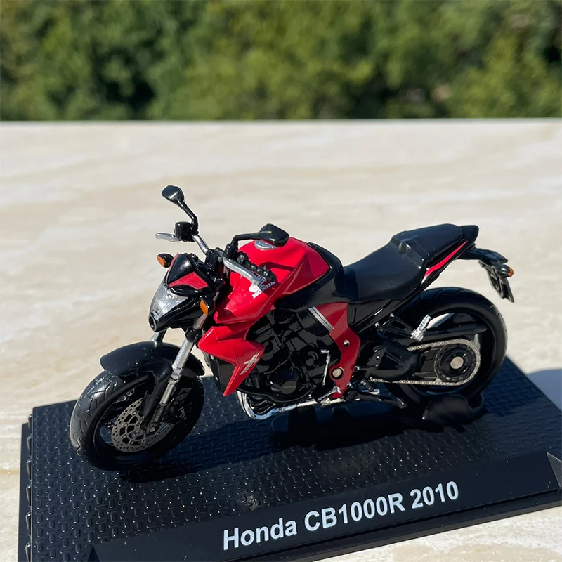 1:24 Scale Honda CB1000R 2010 Motorcycle Simulation Motorcycle Model Static Display Collectible Gift Souvenir Decoration Toy