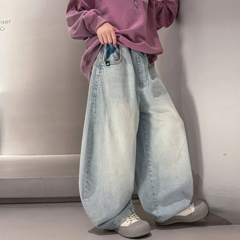 Boys' Jeans Spring and Autumn 2026 New Children's Casual Loose Trendy Trousers Teen Versatile Pants
