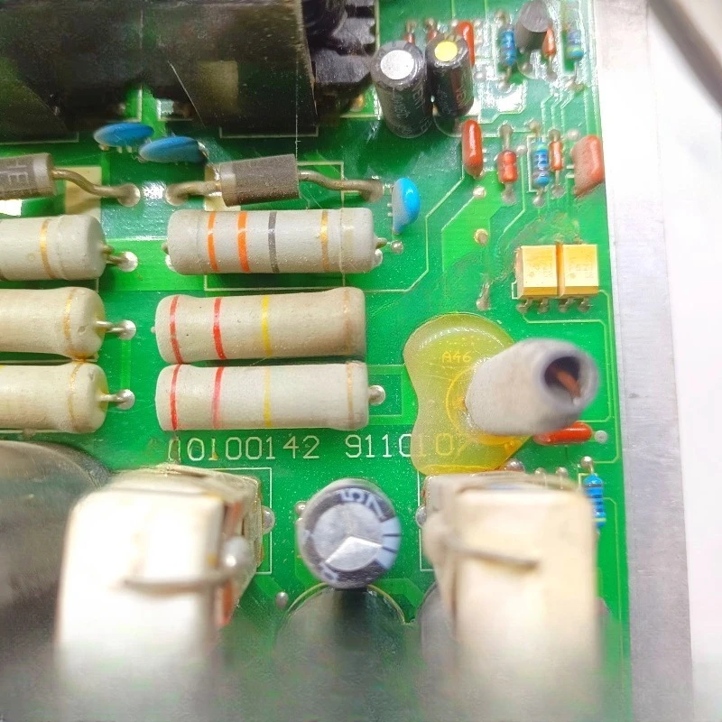 أجزاء لشركة هيتاشي NBS فيلا مصعد AVR لوحة الطاقة 310014291/GD60100032-000Z-00DD-001