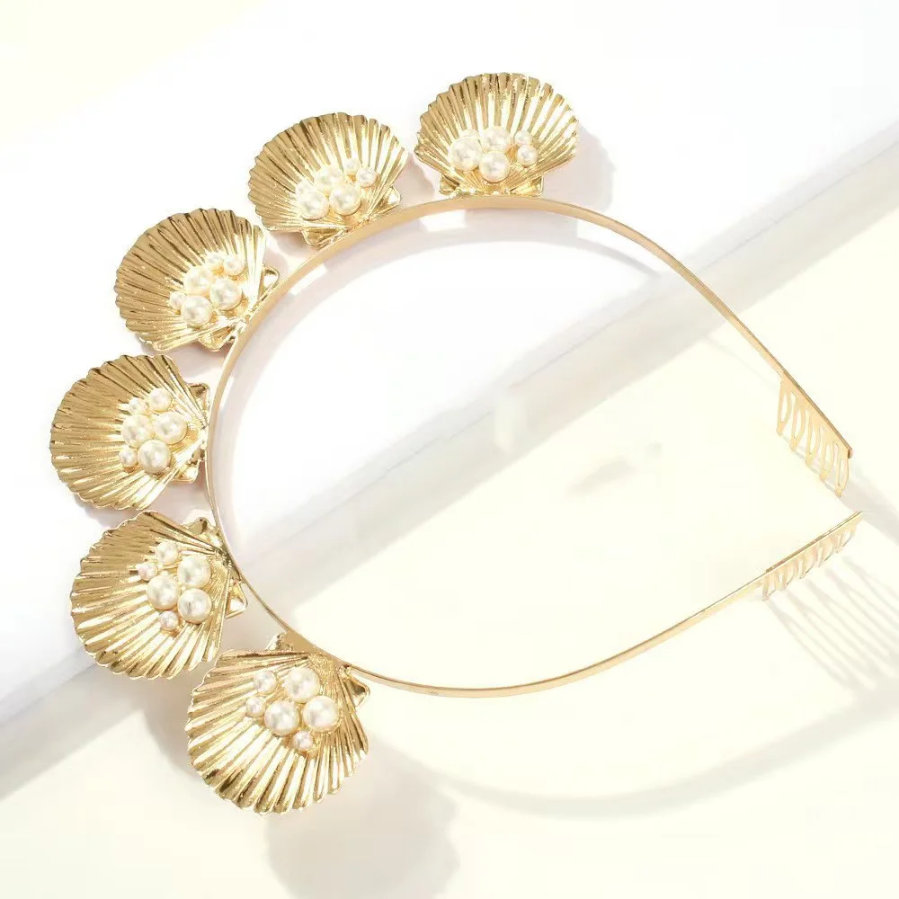 Partydekoration Krone Haarband Zubehör. Beliebte Legierung mit Diamanten. Haarband mit Muschelimitationsperlen – Detail 2