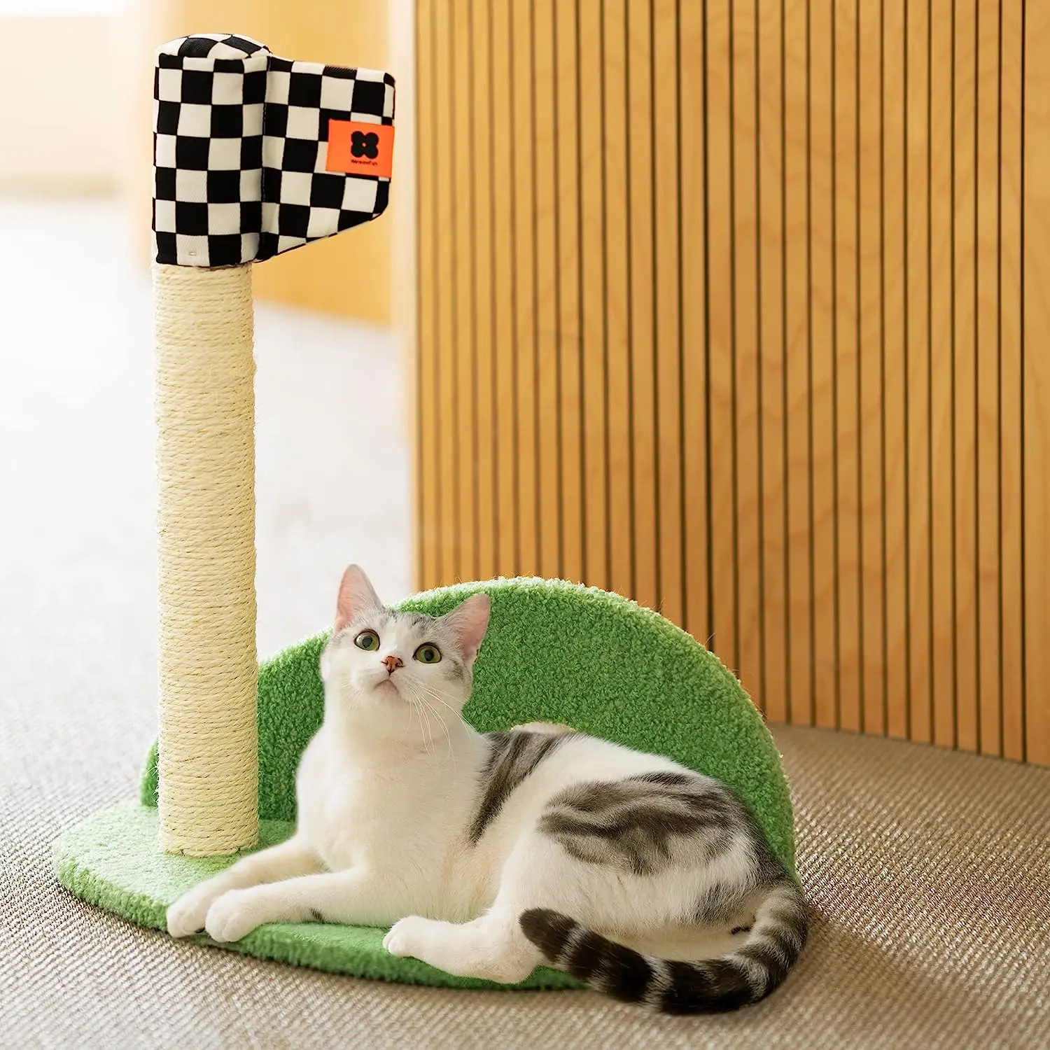 

Mewoofun Golf Styling Cat Tree Natural Sisal Scratcher Climbing Cute Tower Cat Scratching Post with Interactive Toy Indoor