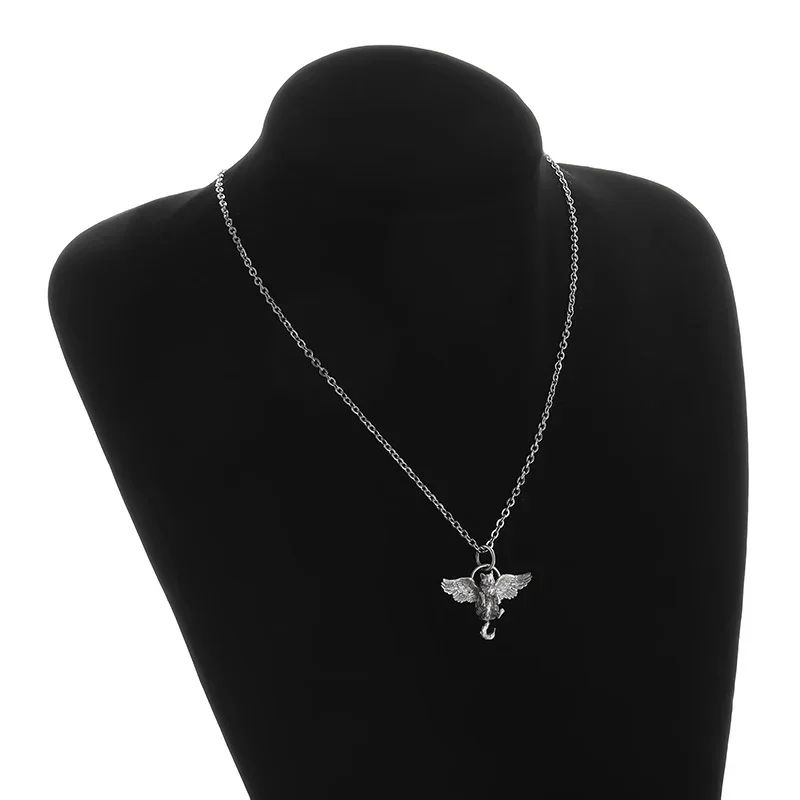 Retro Silver Plated Cute Pet Cat Wings Animal Pendant Necklace for Men Women Personalized Fashion Jewelry Couple Gifts
