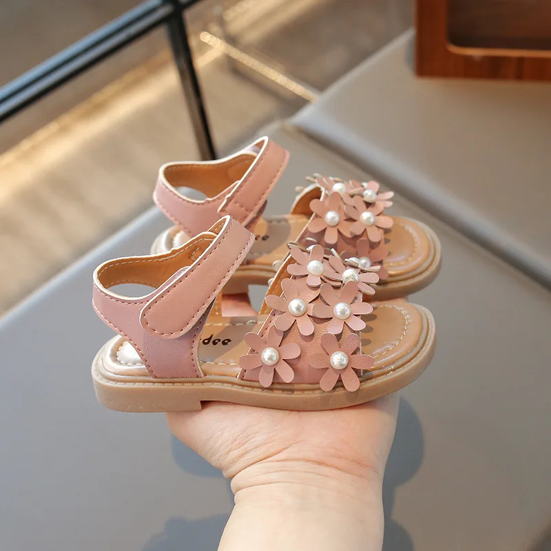 

Летние сандалии для девочек 2026: милые туфли-балетки с цветами для принцесс, из мягкой искусственной кожи, удобные, легкие, для повседневной носки