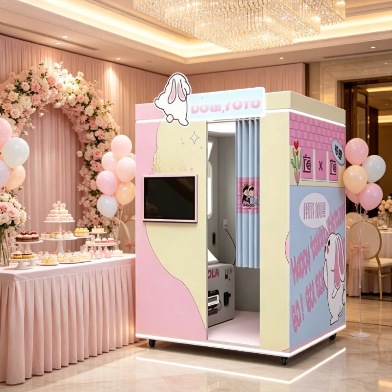 Customized Pattern Selfie Photo Booth Cabin, Smart Digital Machine with Dual Port Printer for Commercial Mall Event