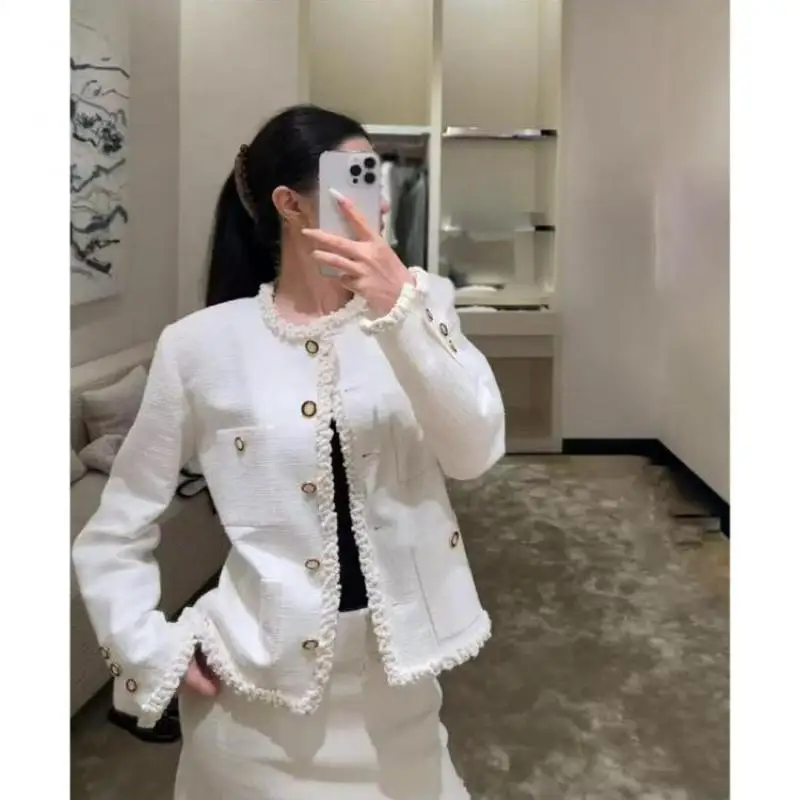 2026 Early Autumn Contrast High-street White Gold Buckle Rolled Edge Four-mouth Bag Tweed Slim Look Jacket For Women