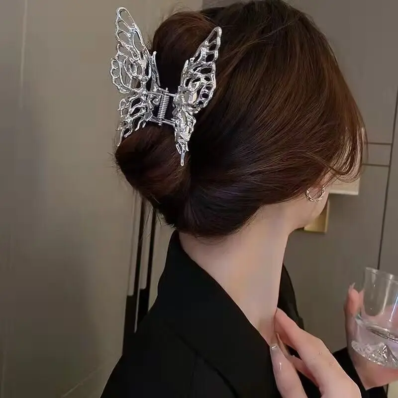 女性のためのヴィンテージスパイダーヘアクロー,シルバーとブラックのヘアクリップ,ヘアピン,トレンディなヘッドギア,新しいアクセサリー2024