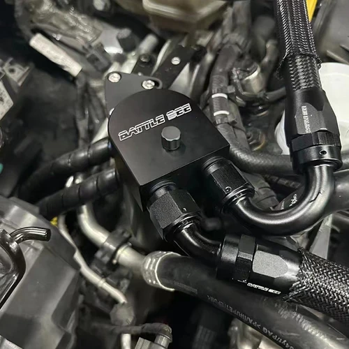 Imagen 2 del producto Bote de captura de aceite con deflector para coche, tanque de depósito, varilla de nivel de aceite, hervidor transpirable con orificio para motor EA888 gen3 1,8 2,0 T Golf MK7 BB-OCC-03