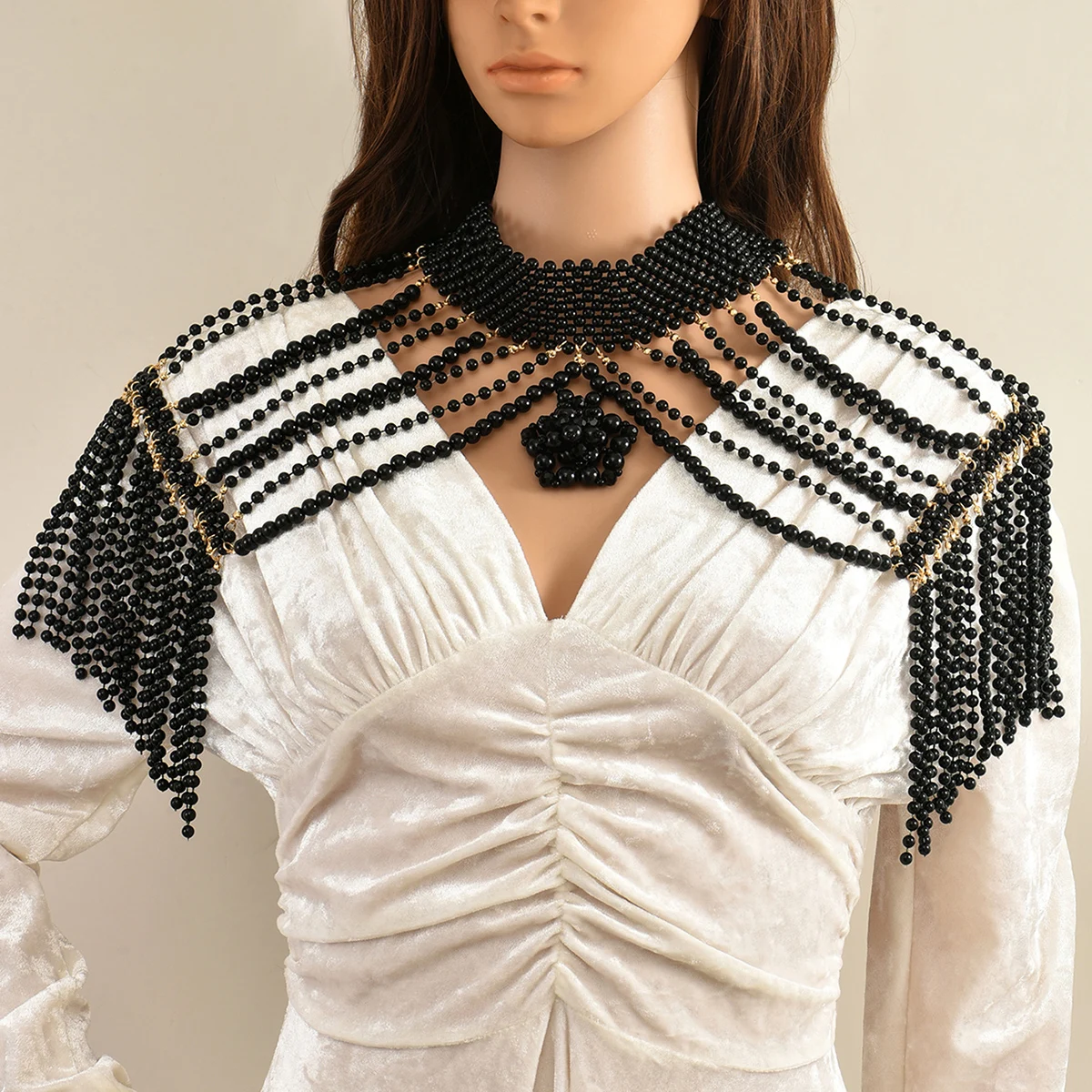 

Palace Elegant Shiny Handmade Beaded Circular Pendant Choker Necklace - Wedding Banquet Party Gown High-End Accessory