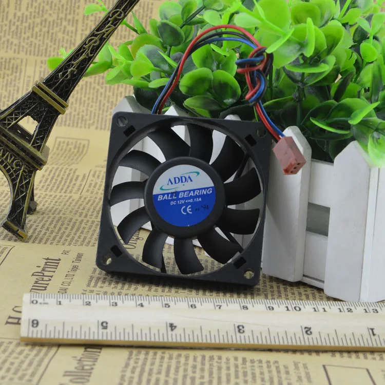 AD0712DB-DA6 DC12V 0.09A 7 CM 7015 3WIRES COOLING FAN