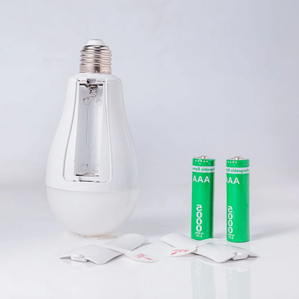 LED emergency bulb detachable portable 2*18650 lithium battery power outage home user outside night market emergency lighting