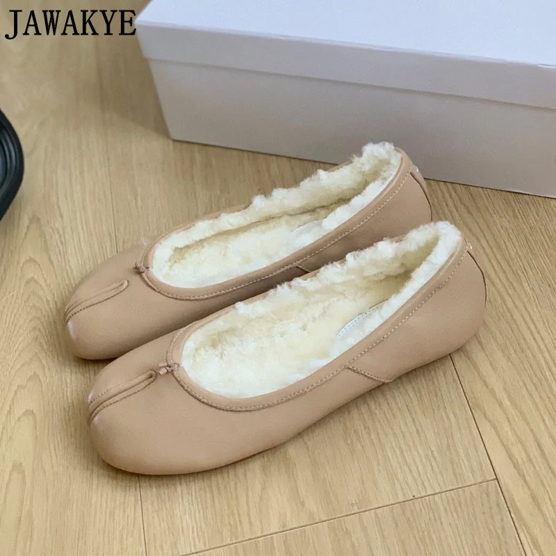 Winter New Split Toe Loafers Genuine Leather Designer Brand Flat Driving Shoes Casual Home Slippers Winter Natural Fur Shoes