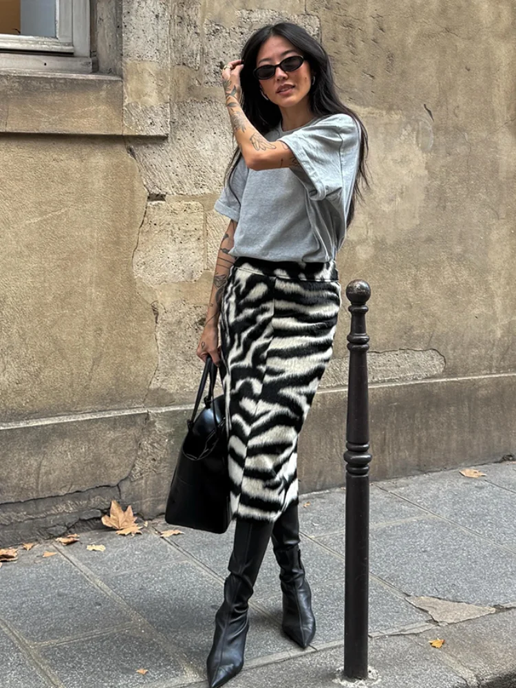 Trendy Retro Zebra Print Fuzzy Midi Straight Skirt Women Chic High Waist Slit Flared Skirts Versatile Casual Daily Streetwear