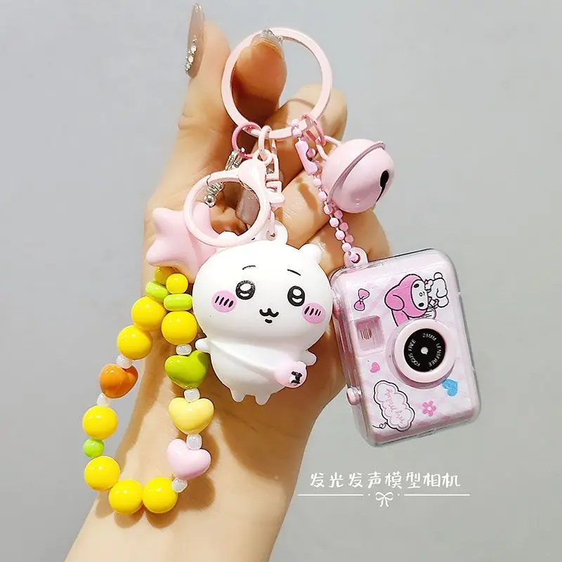 

Милый брелок-подвеска Chiikawa Hachiware Usagi с подсветкой и камерой, кукла-аниме, украшение для сумки, подарок для девочек и пар