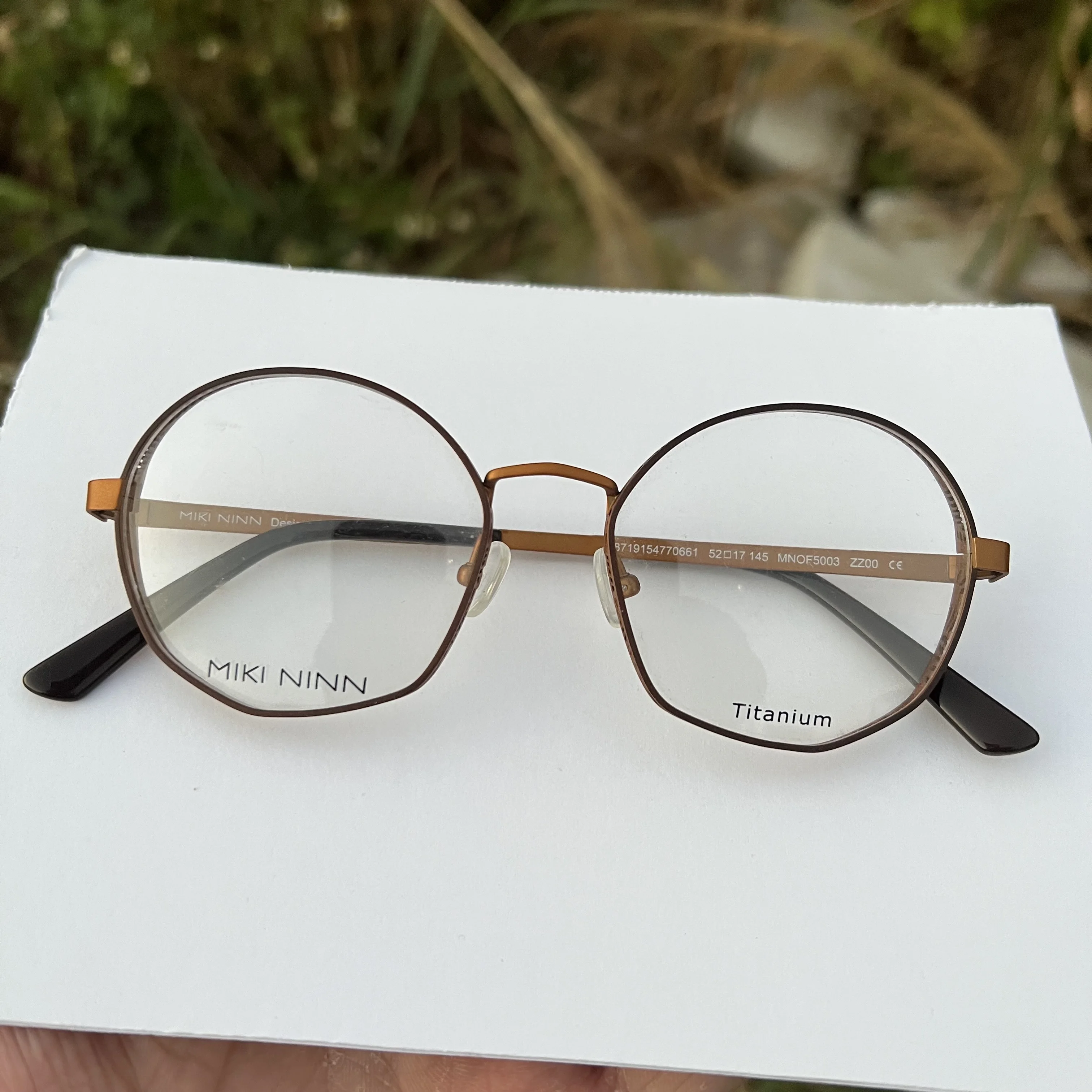 French Brand Women's Eyeglasses in Pure Titanium Frame with Irregular Shape and Fashionable Orange Color