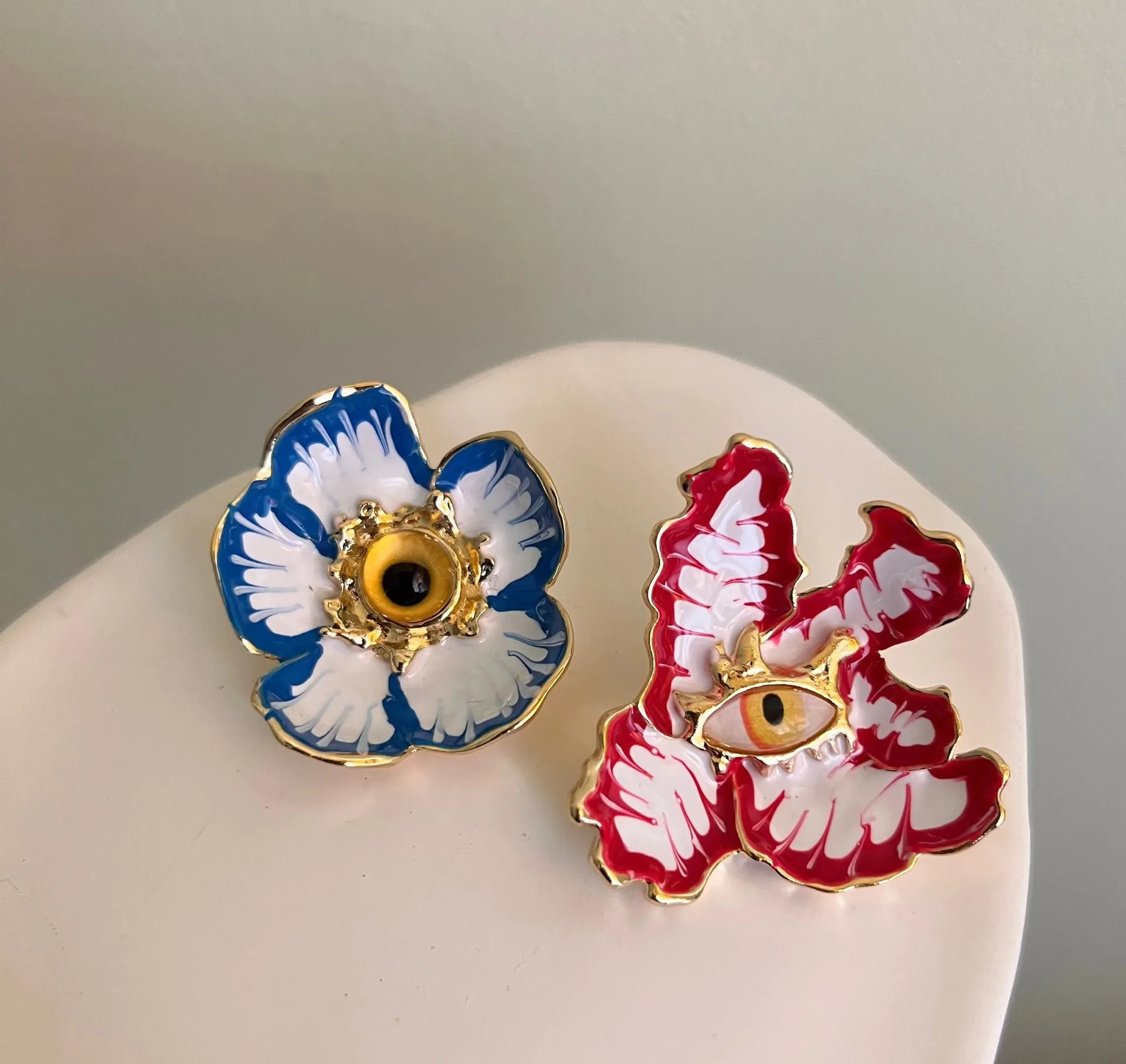 Orecchini di fiori con occhi di diavolo smaltati colorati per le donne ragazze regali di gioielli per feste in metallo grosso esagerato Vintage