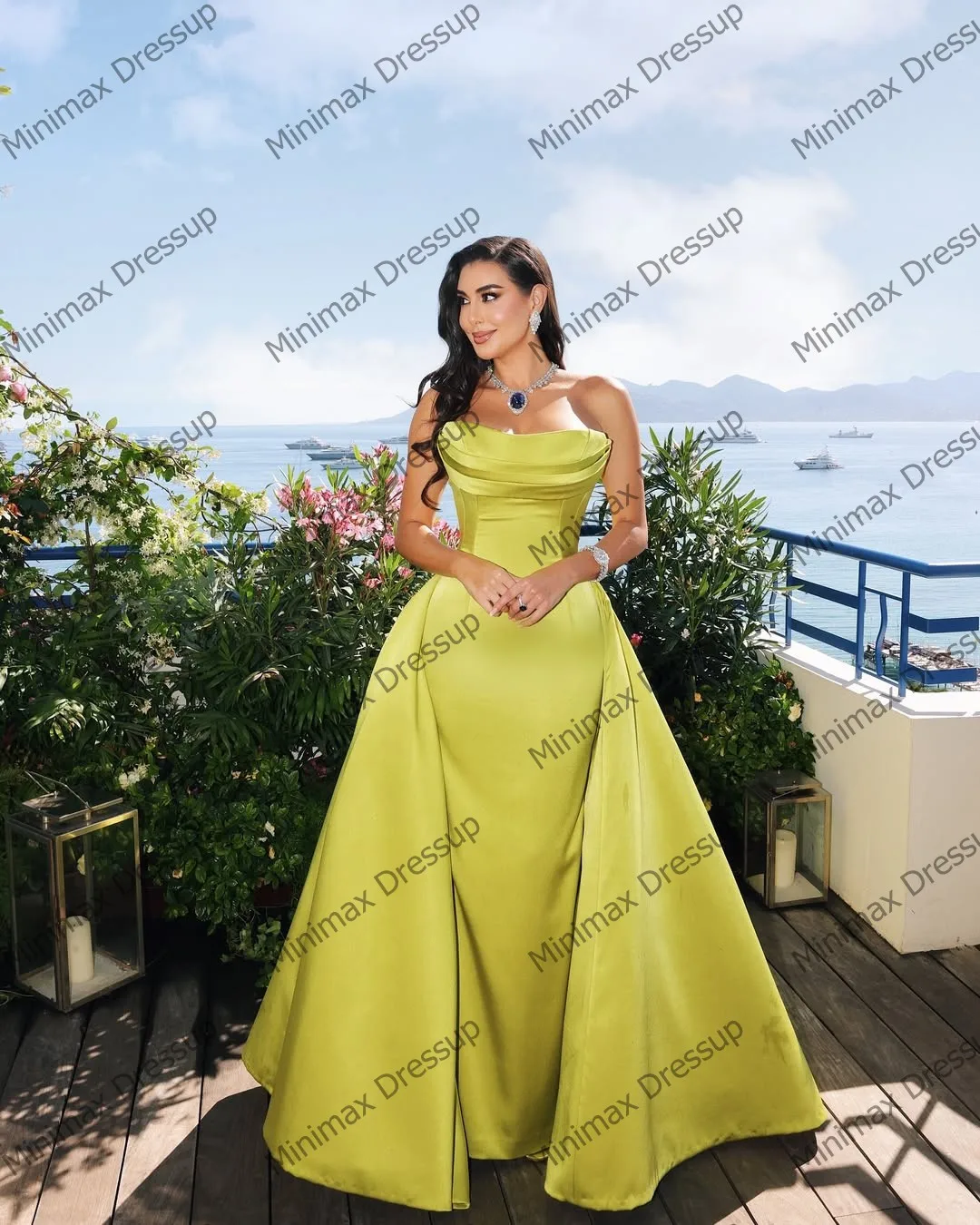 Elegantes lindgrünes Satin-Meerjungfrau-Abendkleid mit Schleppe für Damen, formelles Partykleid, schulterfreies Taft-langes Ballkleid