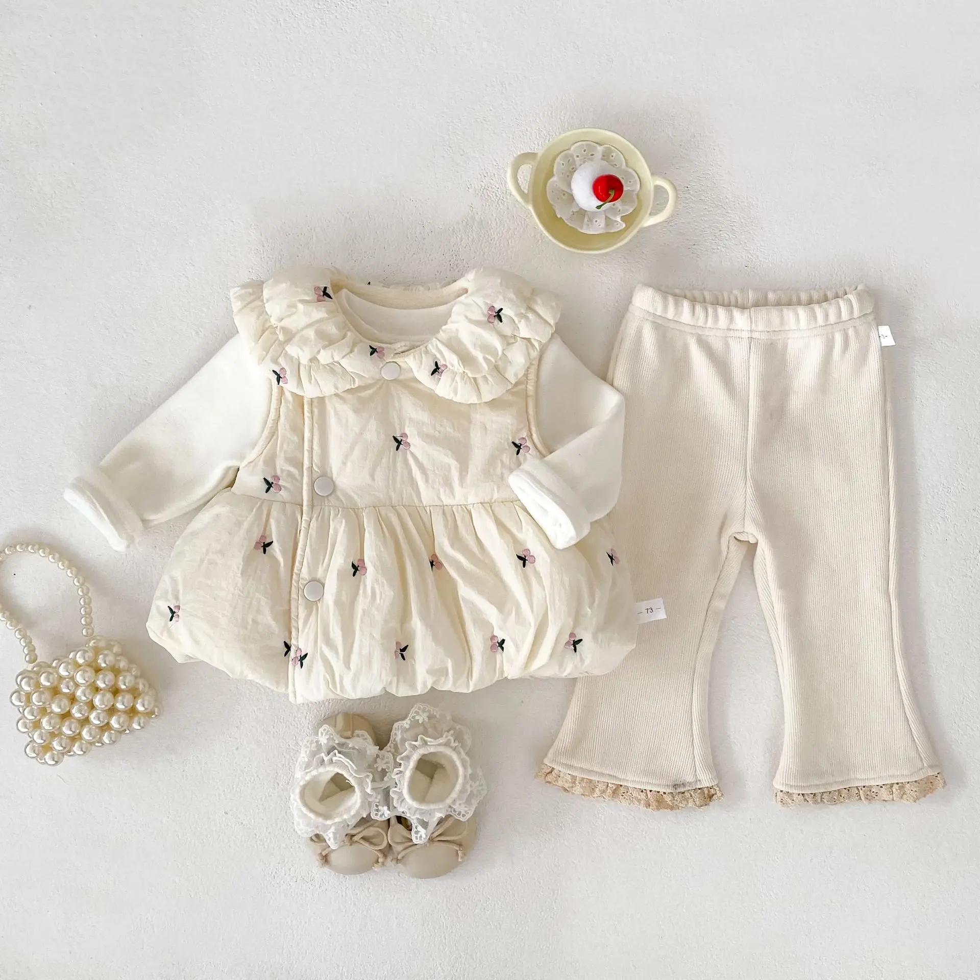 2026 New Winter Girls Thick Vest 3Pcs Set | Embroidered Fleece-Lined Outfit | Chic Warm Going Out Clothes