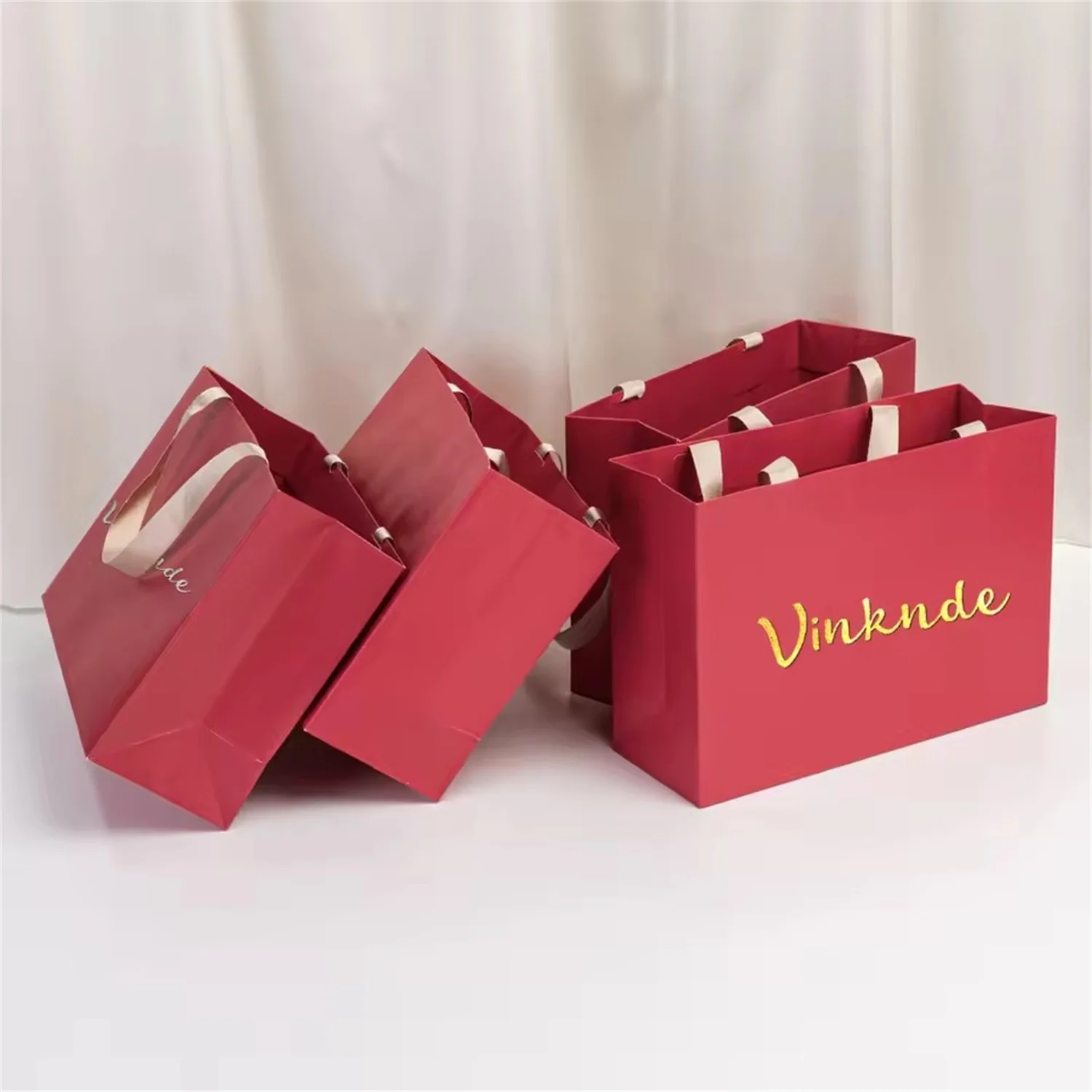 

Роскошная бумажная сумка-тоут с ручкой для шампанского, сумка для ювелирных изделий, одежды, хранения покупок, цветов, свадебной вечеринки, подарочная сумка с индивидуальным логотипом