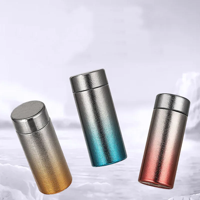 

Мини-бутылка для термальной воды из чистого титана, 200 мл, антибактериальная и консервирующая посуда для напитков, градиент цвета, карманная чашка-термос