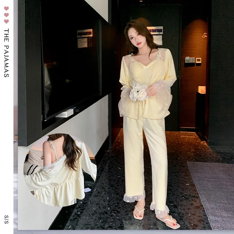 

New Sweet Strap Robe Pants 3-piece Sexy Velvet Autumn Lace Pajamas Warm Autumn Winter Korean style Pajamas